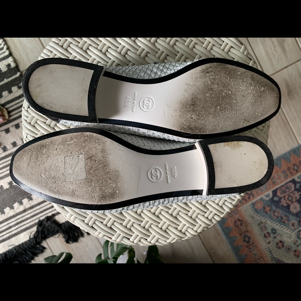Authentic Chanel leather loafers - Picture 3 of 3